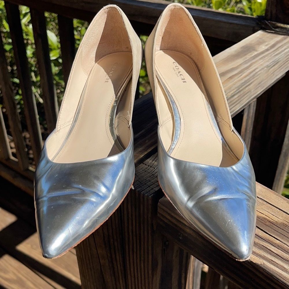 Coach 'Chambers' Pump - image 8